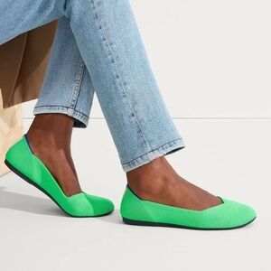 Rothy’s machine washable “The Flat” in Paradise (bright green), size 9 & NIB/NWT